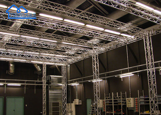 kaufen Multifunktionales Aluminium-Bühnenträger Silber schwarze Farbe Truss Zeltstruktur für Outdoor-Veranstaltungen Trussrahmen Verwendung online manufacture