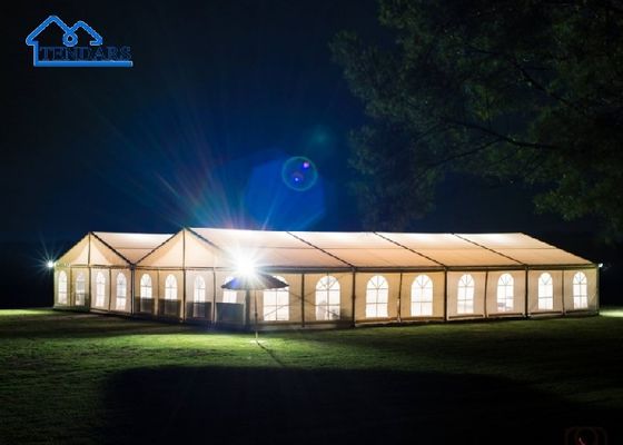 Kundenspezifische A-Form-Bankett-Party-Festzeltzelte aus Aluminium im Freien mit Seitenwand-Überdachungsstruktur