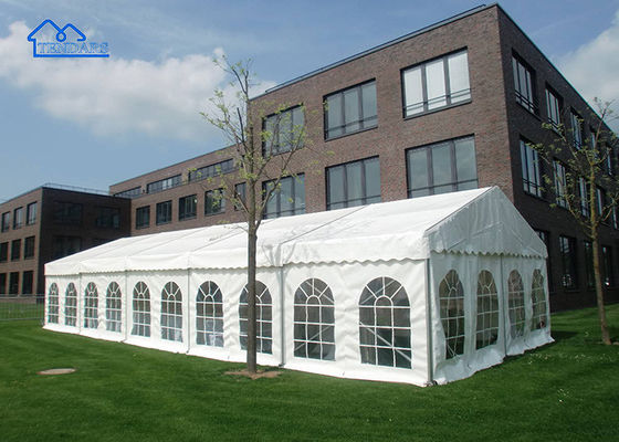 Galvanisierter Stahlrahmen 4x4m Party Marquee Zelt 850g/m2 PVC Stoff Schnelle Montage für Geburtstagsfeiern