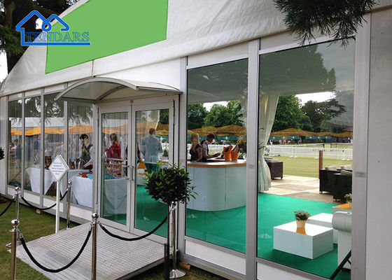 Aluminiumbrahmen Arch Dach Großes Zelt Weißes Arcum Marquee zum Verkauf mit Glastür