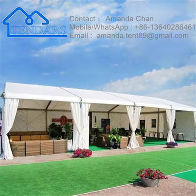 Kundenspezifisches Party-Event-Zelt mit Aluminiumrahmen und weißen PVC-Fenstern für Outdoor-Events. Event-Festzeltzelt